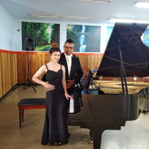 Coro latin cover band