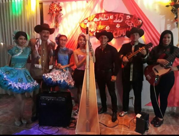 Grupo Llanerisimo